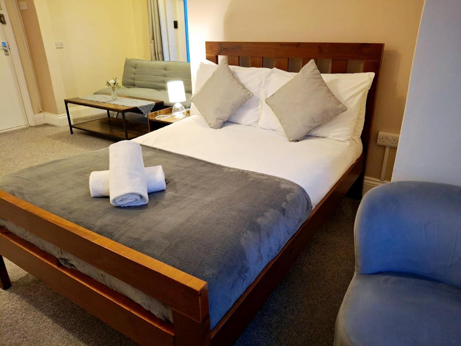 Inn By The Sea, Portsmouth - En Suite Rooms With Sea View Possible, Parking Ev 22Kw Exterior foto